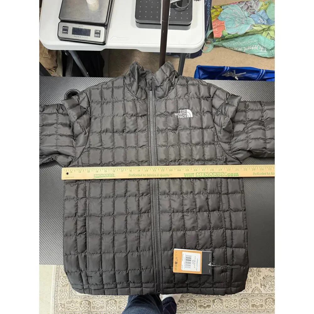 North Face Thermoball Puffer Jacket Black Size Medium NEW Quilted Outdoors